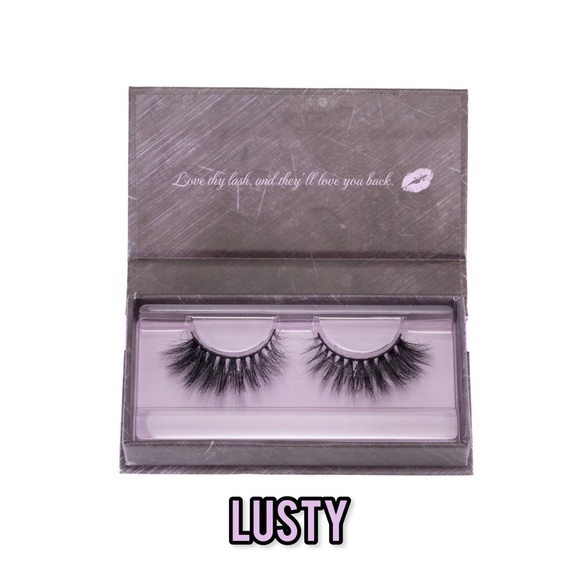 False lashes - Picture 3 of 11